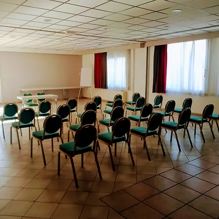 Ibis Styles Dizier 3*