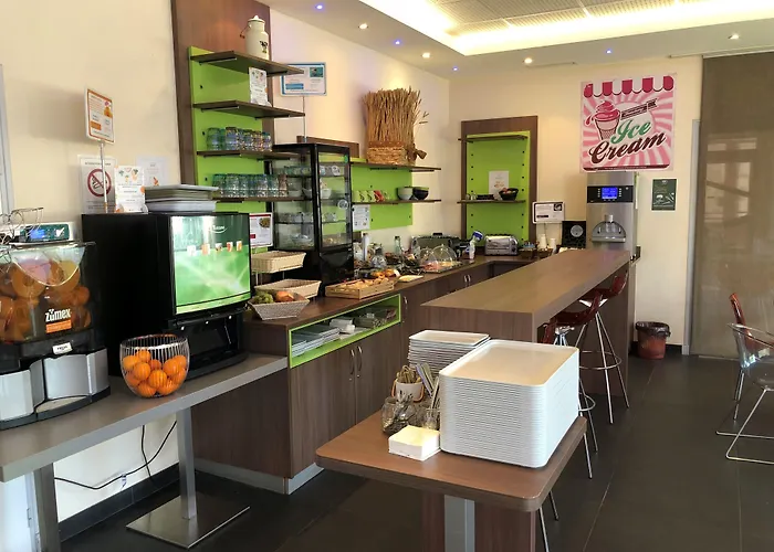 Ibis Styles Dizier 생디지에